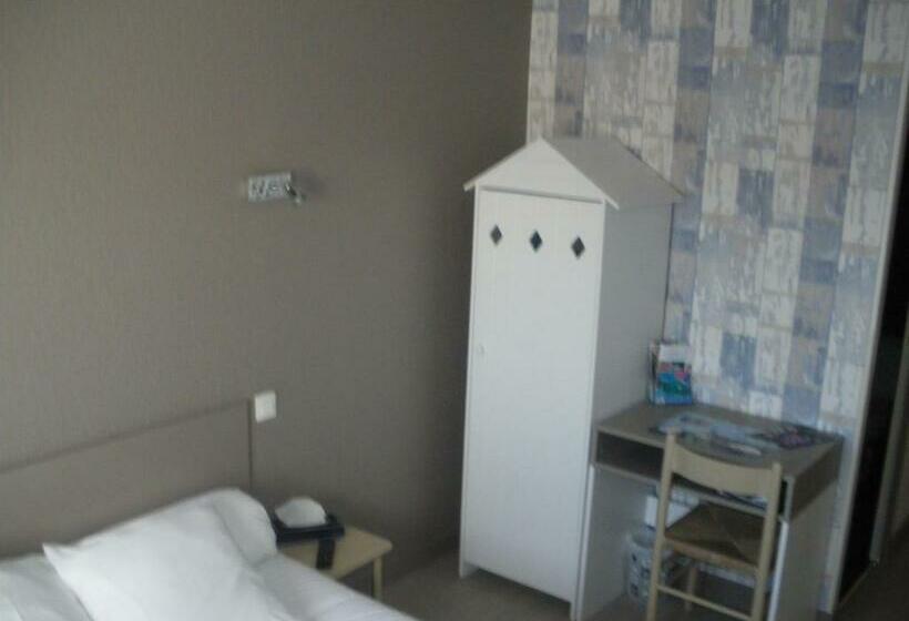 חדר סטנדרט, Du Port