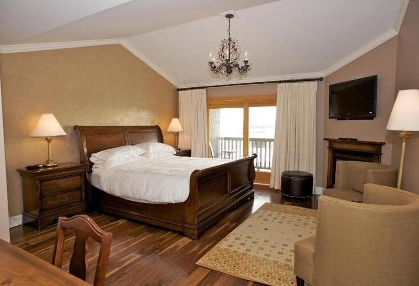 Superior room with lake view, Eganridge Resort, Golf Club & Spa
