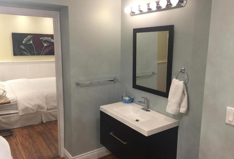 带大床的复式套间, Grey Rose Suites