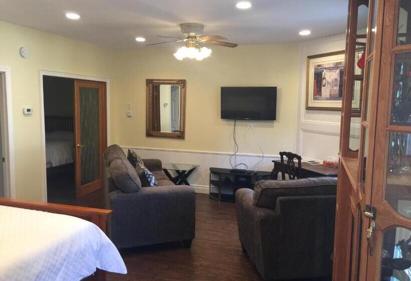 豪华套房, Grey Rose Suites