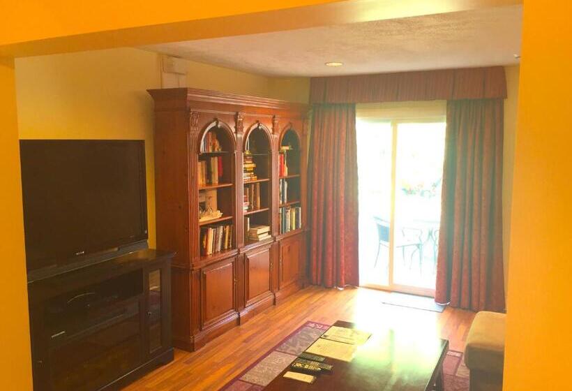 带大床的套房, Grey Rose Suites