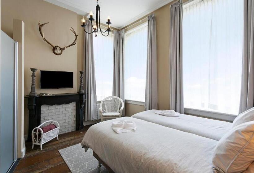 חדר דלוקס, Heere