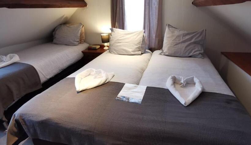 סוויטה משפחתית מוזלת, Heere