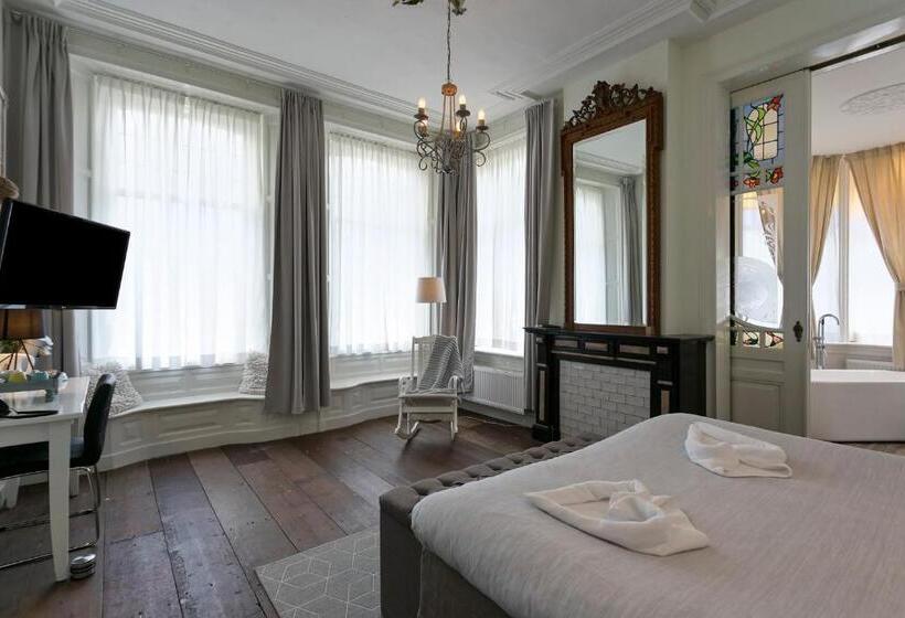 סוויטה דלוקס, Heere