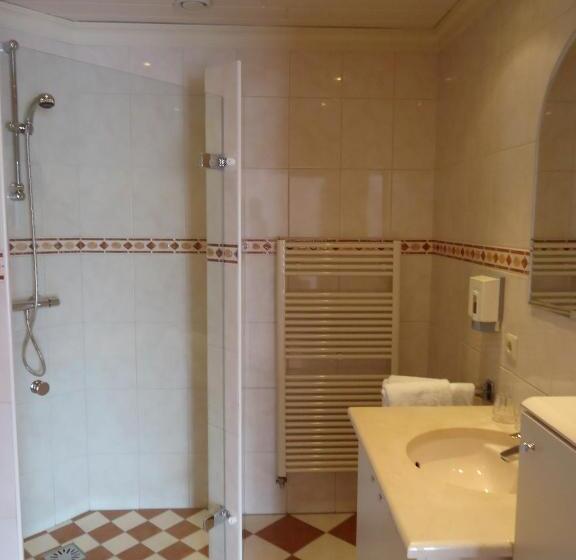 デラックスルーム, Jachtlust