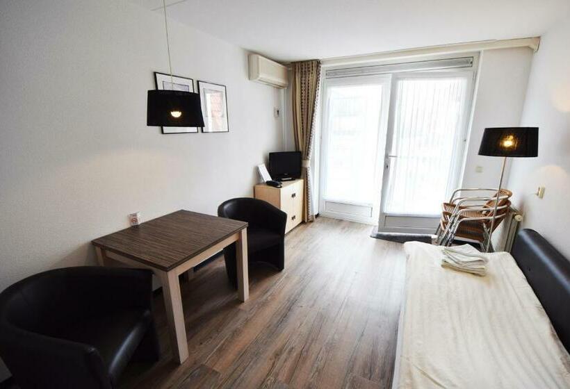 스탠다드 트리플 룸, Noordzee