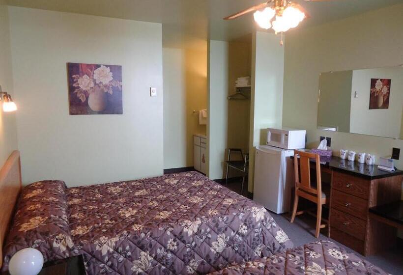 חדר סטנדרט לארבעה, Hôtel Motel Le Pharillon