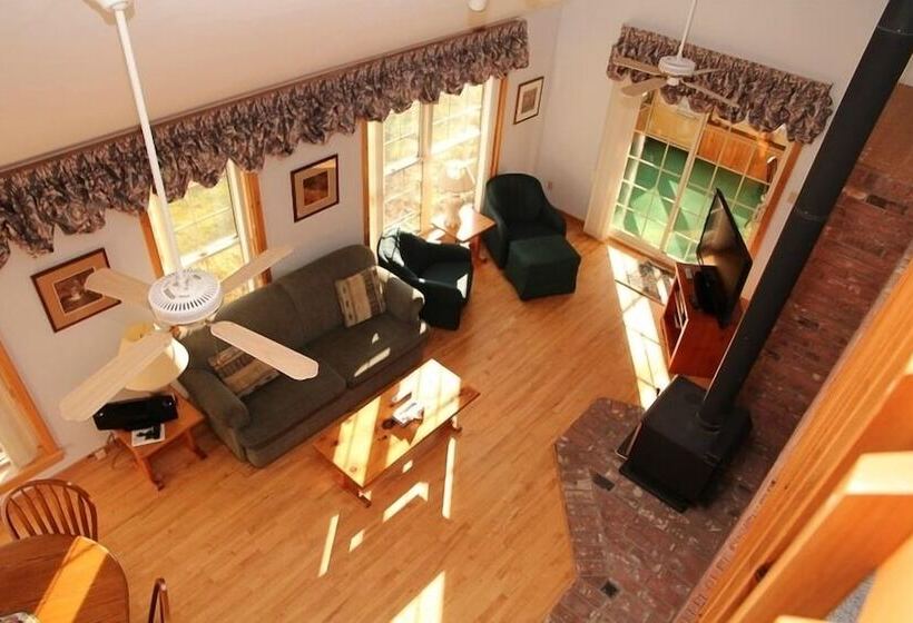 3间卧室的房子, Patterson Kaye Resort On Lake Muskoka