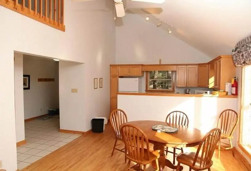 3ベッドルームハウス, Patterson Kaye Resort On Lake Muskoka