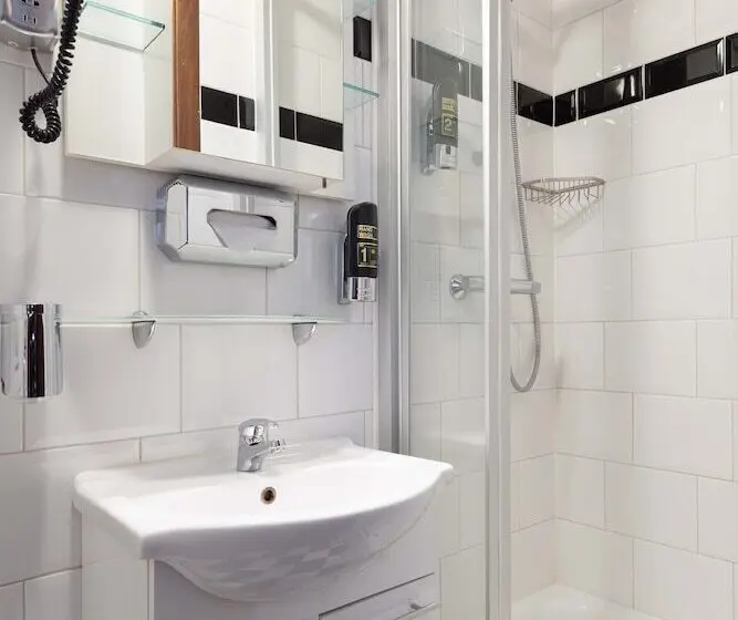 Standard Yhden Hengen Huone, Strandhotel Scheveningen