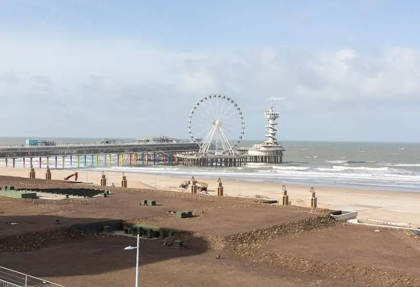 Standard Yhden Hengen Huone, Strandhotel Scheveningen