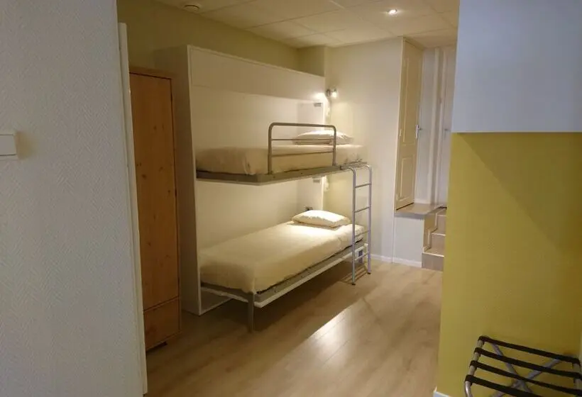 Perhehuone, Strandhotel Scheveningen