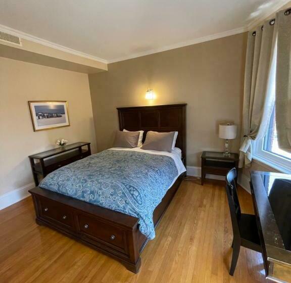 חדר סטנדרט, The Century House Bed And Breakfast Ottawa