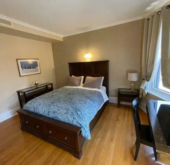 スタンダードルーム, The Century House Bed And Breakfast Ottawa