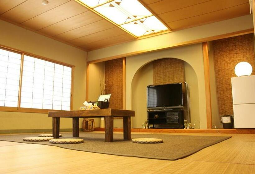 高级大房间, Okinawa Minshuku Kariyushi