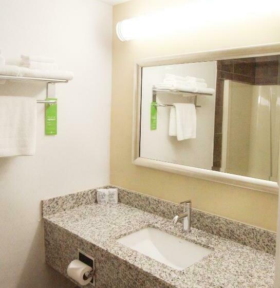 Студия Стандарт, Crystal Springs Lodge