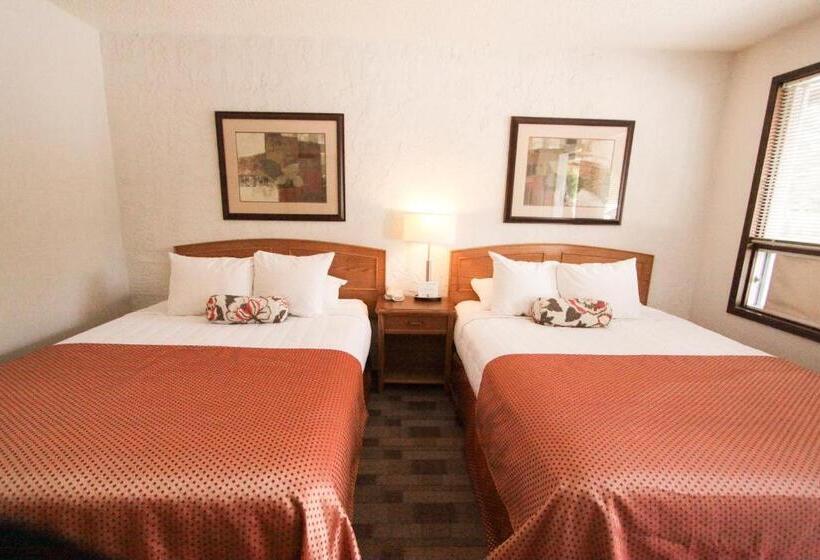 Студия Стандарт Кровать Куин, Crystal Springs Lodge