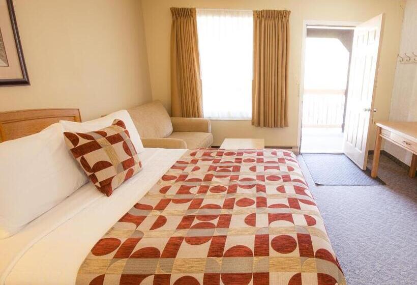 اتاق سوپریور با تخت دو نفره بزرگ, Crystal Springs Lodge