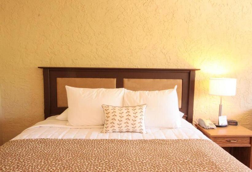 Quarto Estandar Cama King, Crystal Springs Lodge