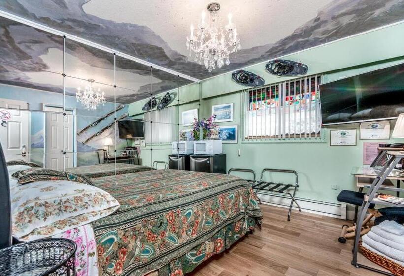 带特大床的标准间, Diana S Luxury Bed And Breakfast