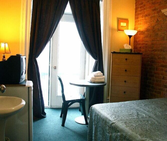 Номер Стандарт, Maison Brunet