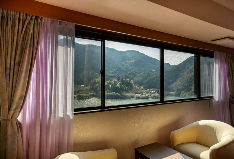 标准间, Second Stage