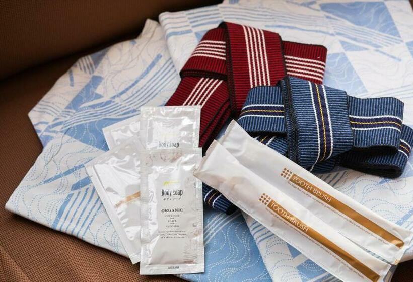 标准间, Second Stage