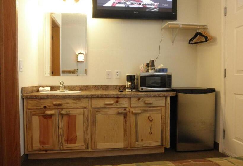 غرفة قياسية, Bear S Den Lodge