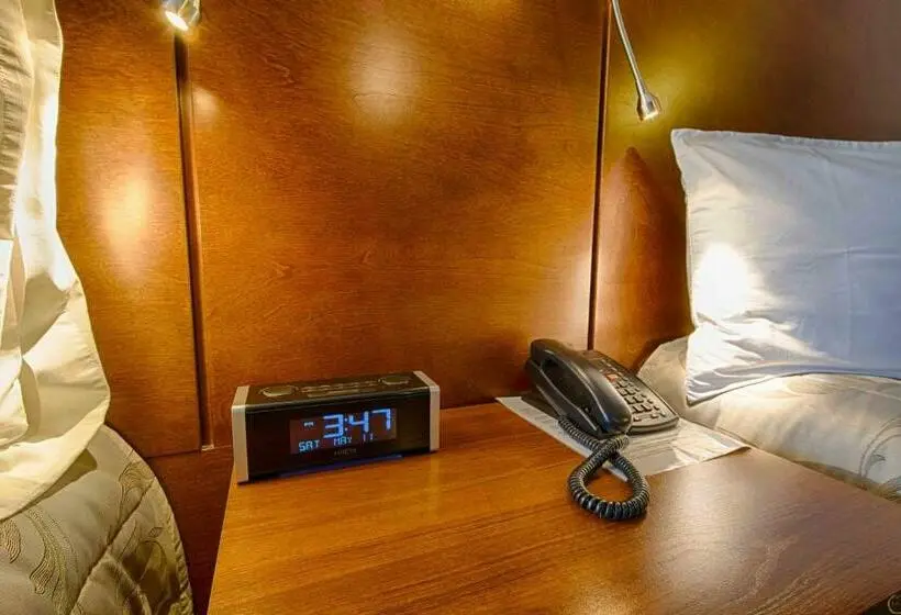 スーペリアールーム, Motel Invitation