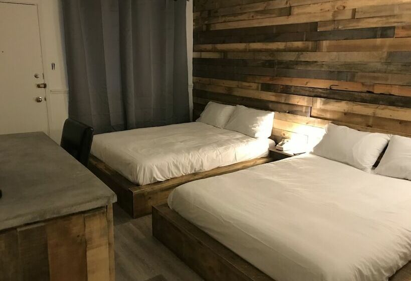 Cameră Standard, Sainte Adèle