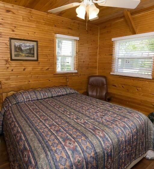 2 Bedroom Superior Room, North Rustico Motel & Cottages