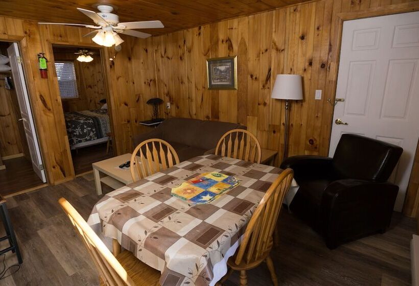 خانه 2 خوابه, North Rustico Motel & Cottages