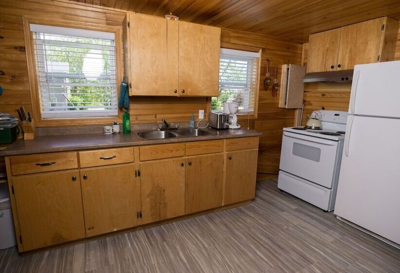 خانه 2 خوابه, North Rustico Motel & Cottages