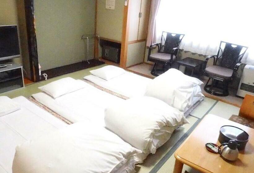 Camera Standard Bagno Condiviso, Oyado Hachibei