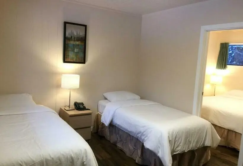スイート（家族用）, The Hitching Post Motel