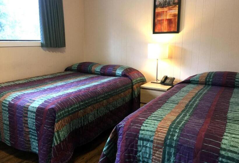 غرفة قياسية مزوَّدة بمطبخ, The Hitching Post Motel