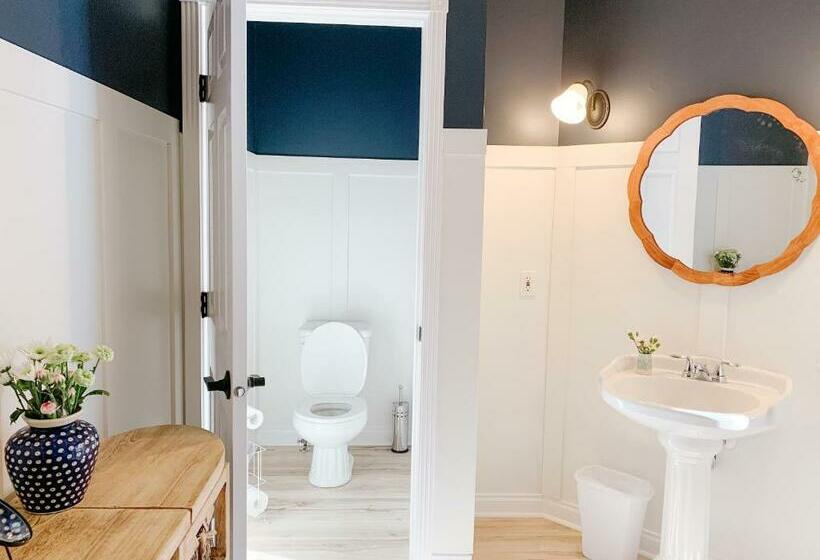 Номер Deluxe Кровать Кинг, The Inn At The Ninth Hole Bed & Breakfast