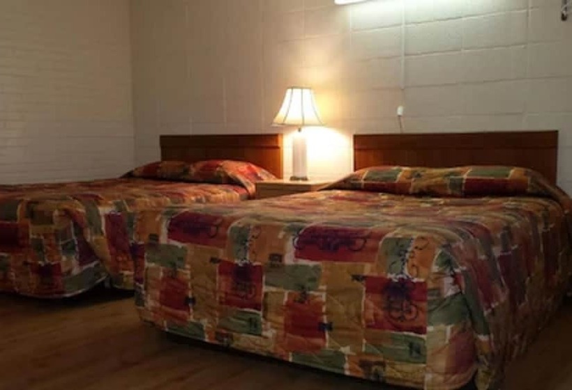 ２ダブルベッドのスタンダードルーム, Yorke Inn Motel