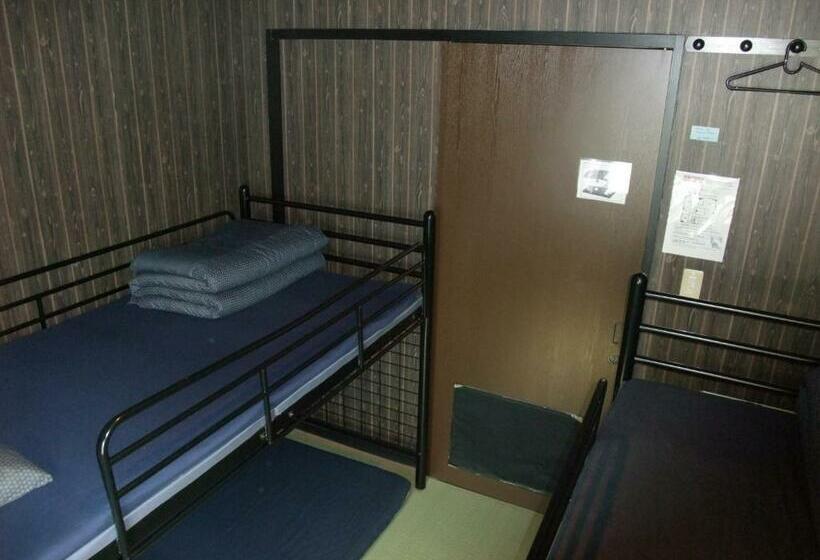 غرفة إقتصادية ثلاثية, International Guesthouse Azure Narita