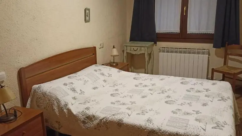 Basic-huone, Ca L Isidró