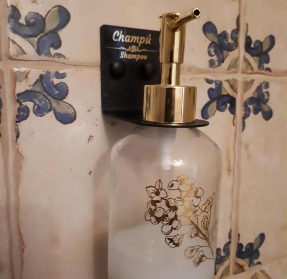 غرفة قياسية, La Posada Amena