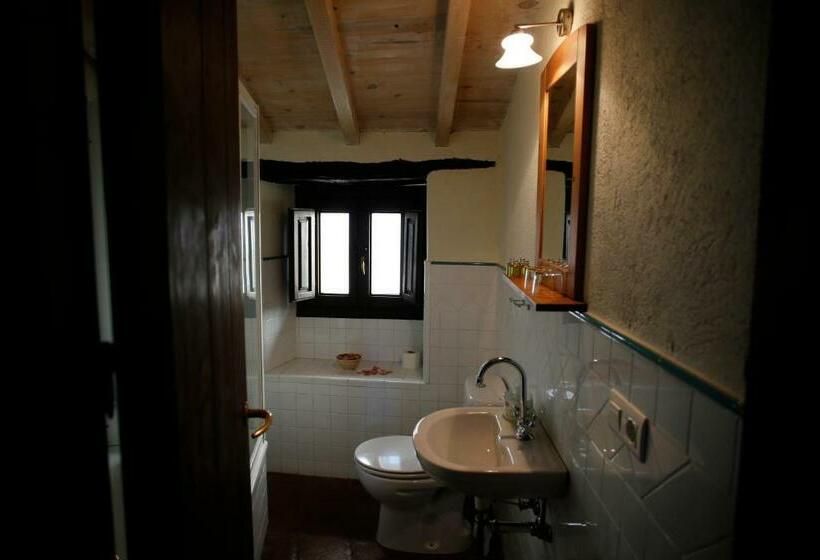 غرفة قياسية ثلاثية, Casa Rural Hosteria Cantarranas