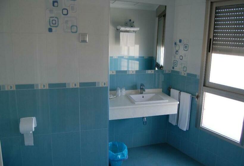 غرفة قياسية, Almoradi