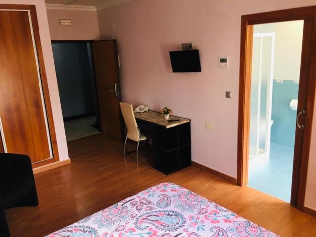 غرفة قياسية, Almoradi