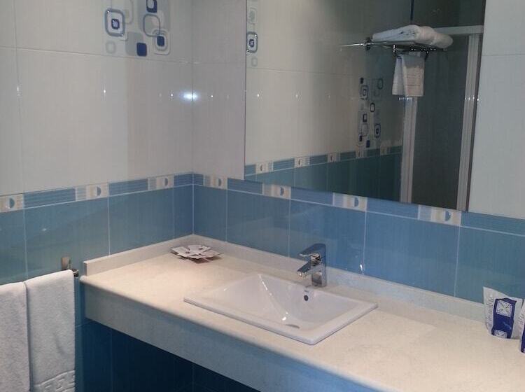 غرفة قياسية, Almoradi