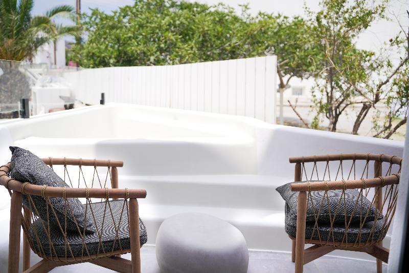 غرفة قياسية, Almoradi