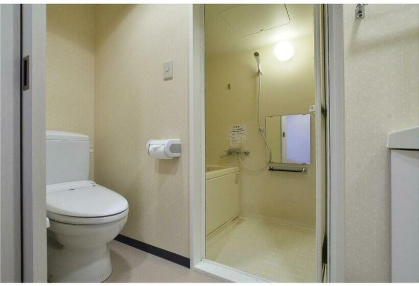 Quarto Deluxe Individual, Chitose Station