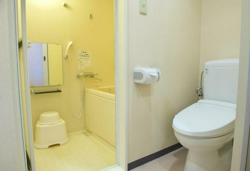 Quarto Estandar, Chitose Station