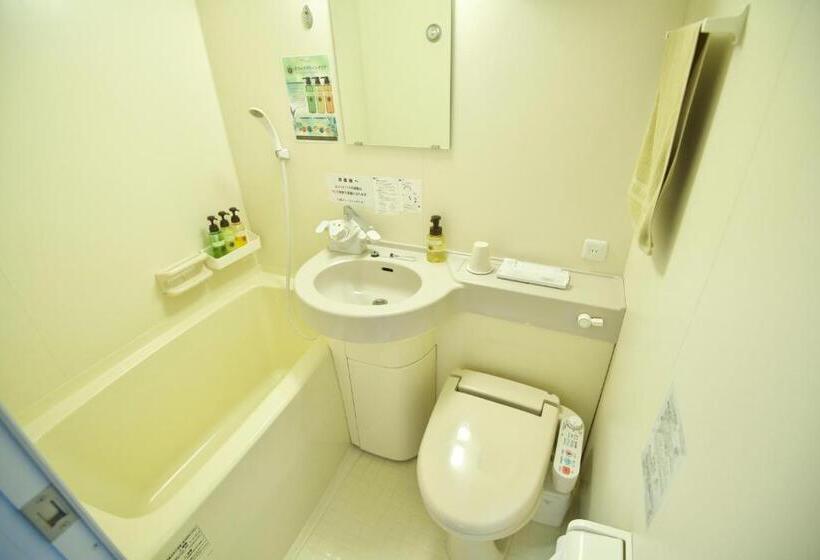 Quarto Estandar Individual, Chitose Station