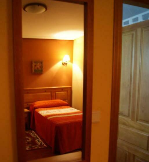 غرفة قياسية, Garganta Del Cares